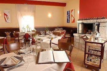 Hotel Miralago San Potito Sannitico Экстерьер фото